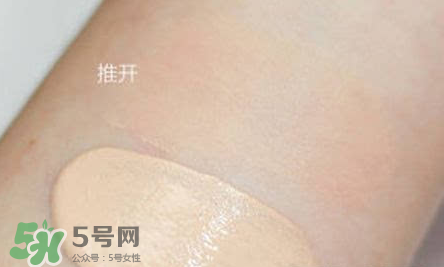 迪奥凝脂恒久粉底液色号试色 dior凝脂粉底液色号图片